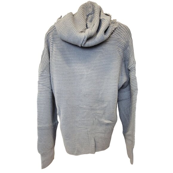 Hooded Sweater Sassy Grey Knit Distressed V-Neck Fringe Detail Womens Medium NEW - Picture 2 of 10